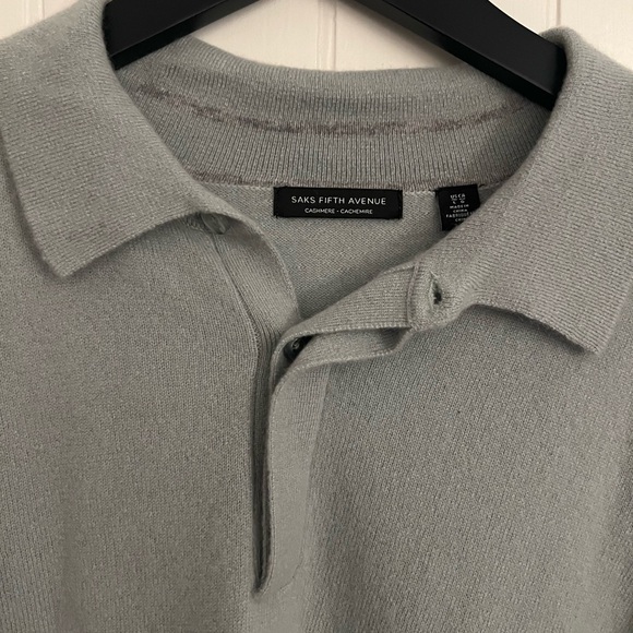 Saks Fifth Avenue 100% Cashmere Sweater - Picture 3 of 3